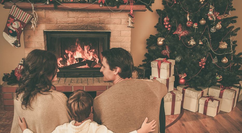 Décoration et idées : Cheminées de Noël décorées